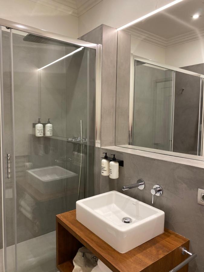 Uma Suites Rambla Catalunya 22 Barcelona Exterior foto